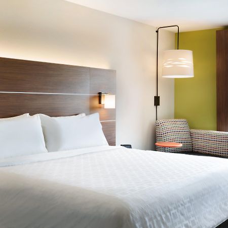 Holiday Inn Express - Canton By Ihg Luaran gambar