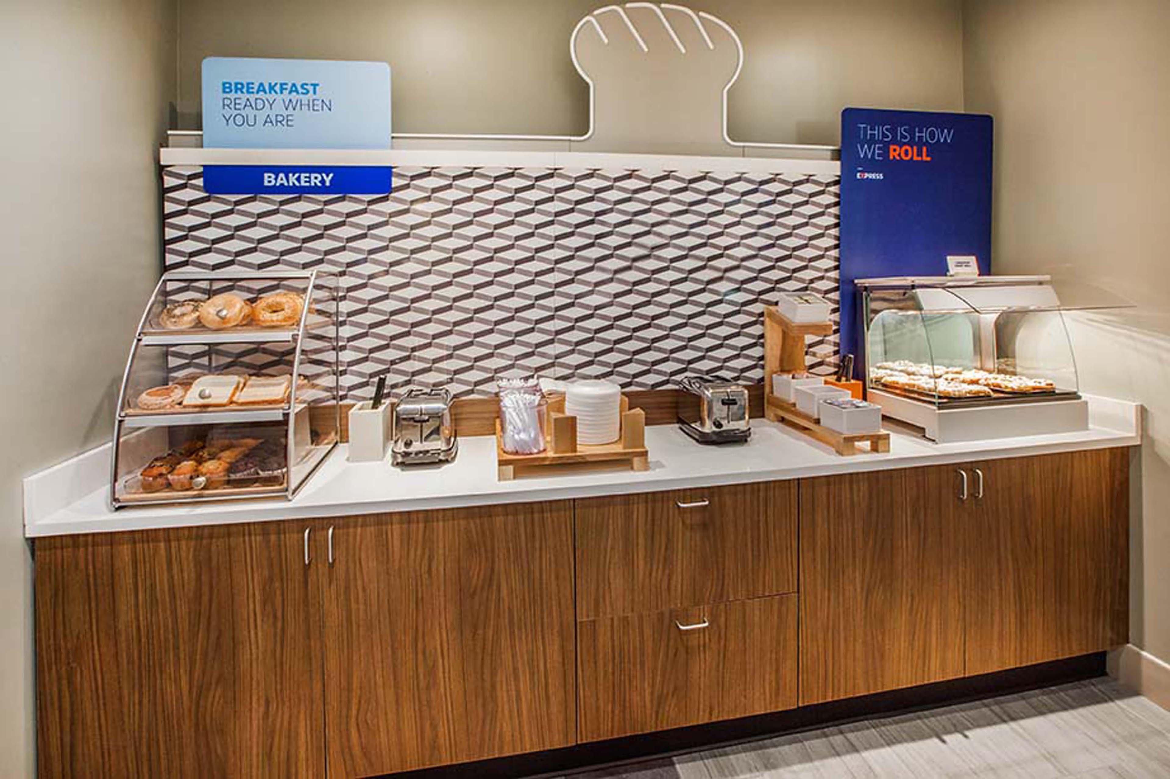 Holiday Inn Express - Canton By Ihg Luaran gambar